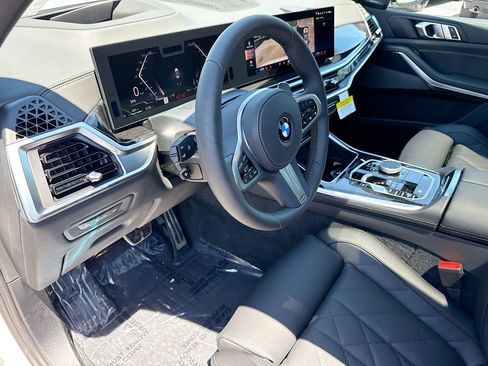 New 2026 BMW X5 xDrive40i w/ M Sport Package AWD/4WD image 26