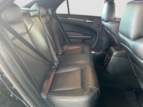 Used 2022 Chrysler 300 S w/ Comfort Group image 28