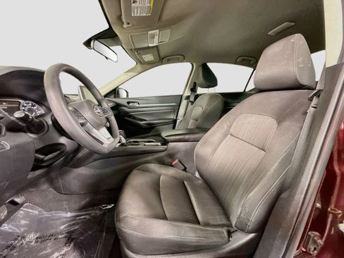 Used 2023 Nissan Altima 2.5 SV FWD image 22