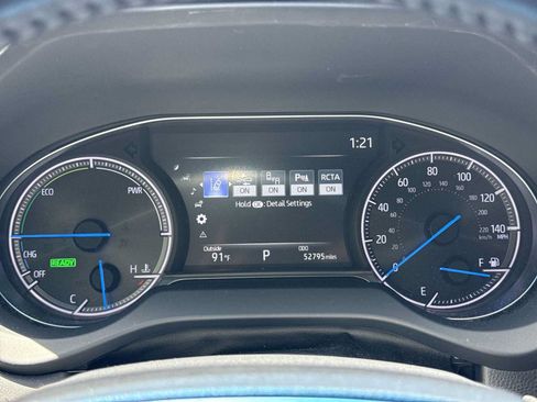 Used 2022 Toyota Venza Limited AWD/4WD image 16