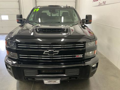 Used 2019 Chevrolet Silverado 2500 LTZ w/ Duramax Plus Package AWD/4WD image 8