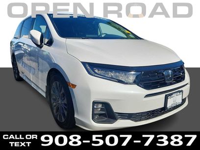 Certified 2025 Honda Odyssey Touring