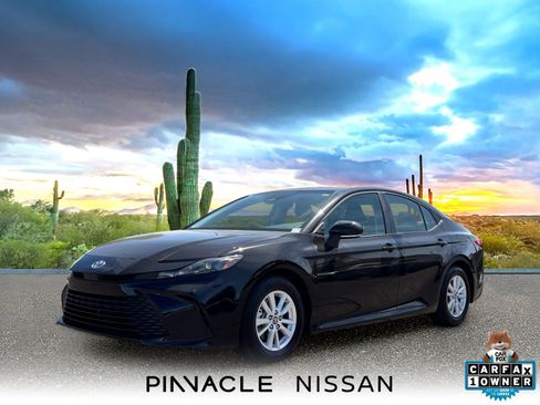 Used 2026 Toyota Camry LE FWD image 1