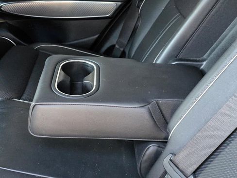 Used 2022 Genesis GV70 2.5T w/ Sport Prestige Package image 11