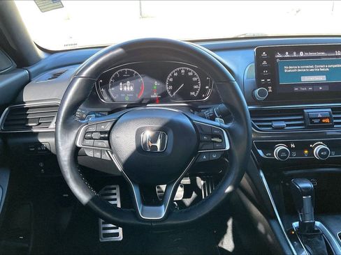 Used 2022 Honda Accord Sport image 5