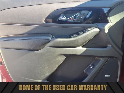 Used 2023 Chevrolet Traverse RS image 12