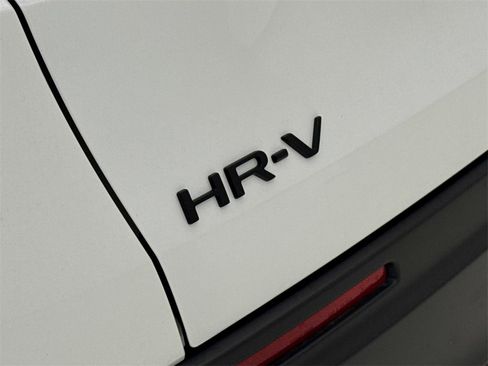 New 2026 Honda HR-V Sport image 10