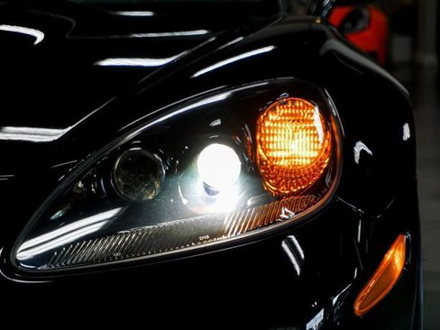 Used 2010 Chevrolet Corvette ZR1 w/ Preferred Equipment Group RWD image 79