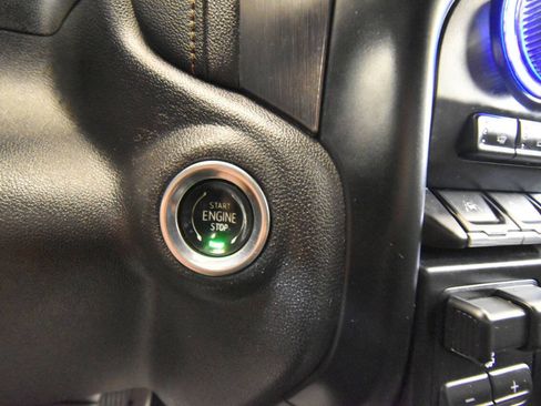 Used 2020 GMC Sierra 1500 AT4 w/ AT4 Premium Package AWD/4WD image 28