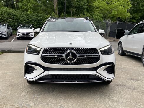 Certified 2026 Mercedes-Benz GLE 450 4MATIC image 3