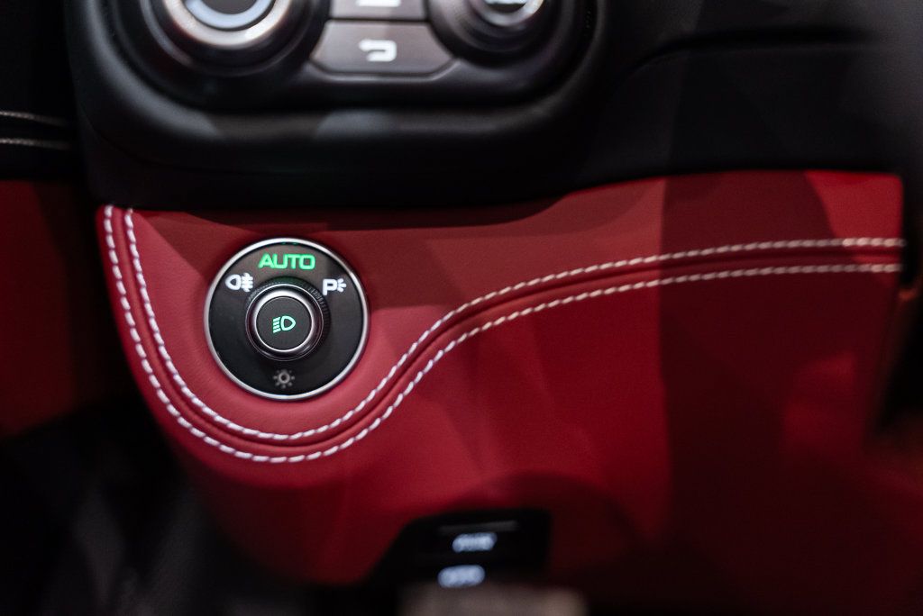 Used 2022 Ferrari Portofino M RWD image 35