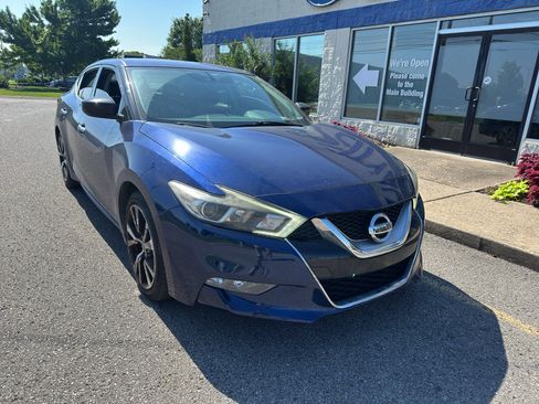 Used 2017 Nissan Maxima 3.5 S FWD image 2