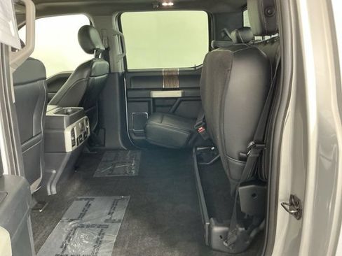 Used 2019 Ford F150 Lariat w/ Equipment Group 502A Luxury AWD/4WD image 29