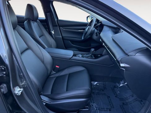 Certified 2025 MAZDA MAZDA3 s image 19