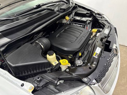 Used 2019 Dodge Grand Caravan SE w/ Power Convenience Group I image 47
