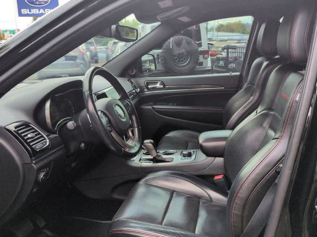 Used 2021 Jeep Grand Cherokee Trailhawk w/ Trailhawk Luxury Group AWD/4WD image 17