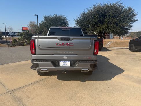 Used 2019 GMC Sierra 1500 AT4 w/ AT4 Premium Package image 6