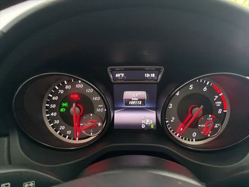 Used 2015 Mercedes-Benz GLA 250 4MATIC image 31