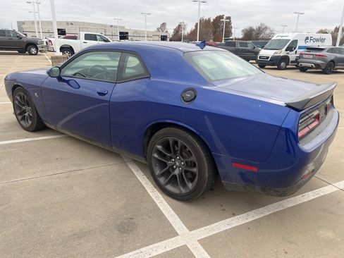 Used 2020 Dodge Challenger R/T Scat Pack w/ Shaker Package image 4