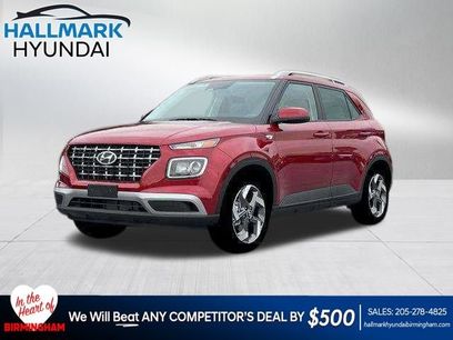 New 2025 Hyundai Venue SEL