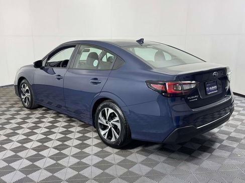 Certified 2025 Subaru Legacy Premium AWD/4WD image 8