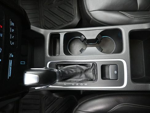 Used 2018 Ford Escape Titanium image 20