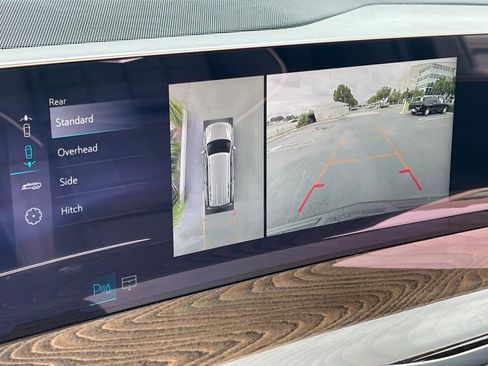 Certified 2025 Cadillac Escalade Sport Platinum w/ LPO, ONYX Package image 28