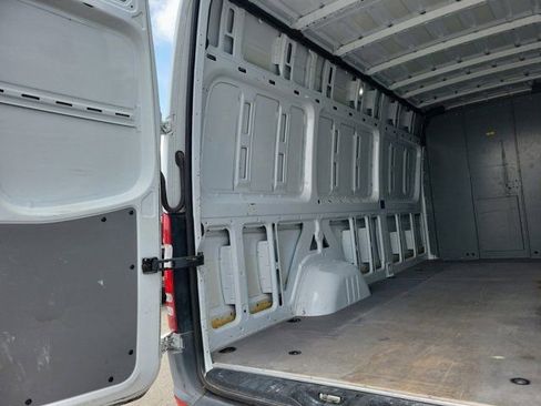 Used 2013 Mercedes-Benz Sprinter 2500 image 14