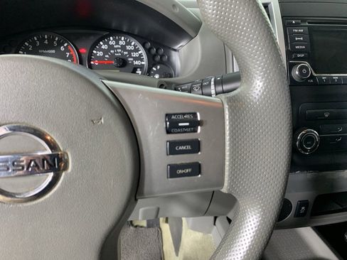 Used 2016 Nissan Frontier SV image 20