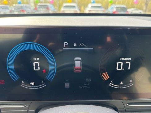 Used 2024 Hyundai Kona SEL AWD/4WD image 16