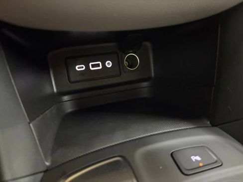 Used 2024 Chevrolet Equinox LT FWD image 59