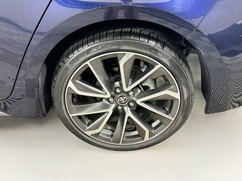 Used 2022 Toyota Corolla SE w/ SE Premium Package image 24