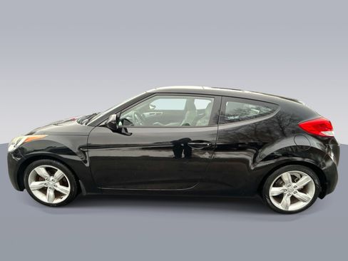 Used 2014 Hyundai Veloster w/ Style Package 02 FWD image 6