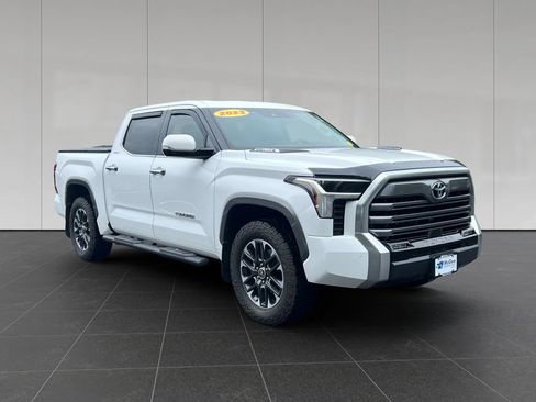 Used 2023 Toyota Tundra Limited AWD/4WD image 7