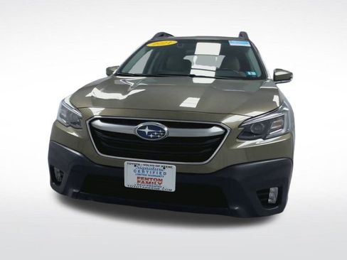 Used 2021 Subaru Outback Premium image 17