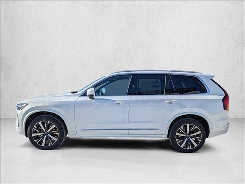 Certified 2026 Volvo XC90 B6 Core AWD/4WD image 8