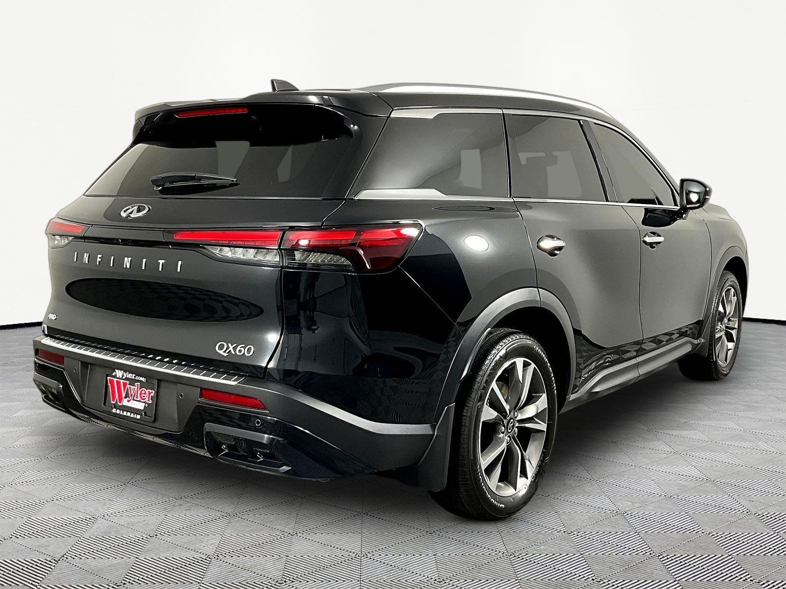 Used 2025 INFINITI QX60 Luxe w/ Vision Package AWD/4WD image 6