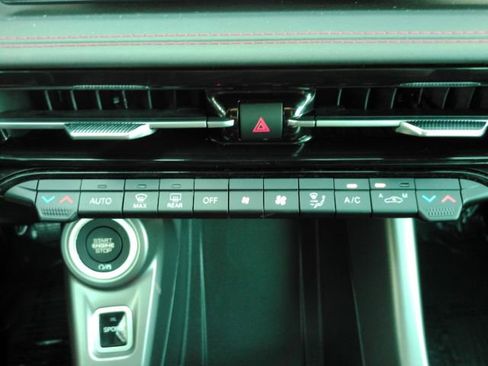 Used 2024 Dodge Hornet R/T image 40