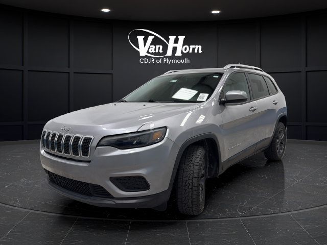 Used 2020 Jeep Cherokee Latitude AWD/4WD image 3