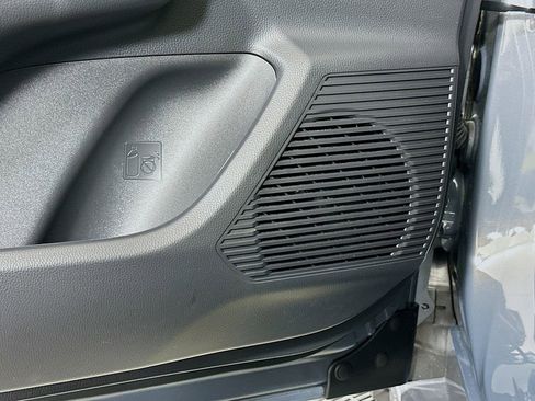 Used 2026 Toyota Prius XLE image 18