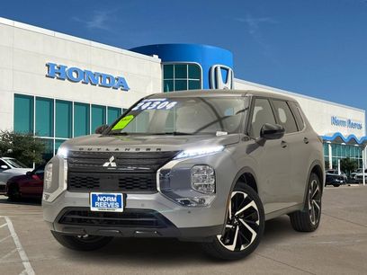 Used 2023 Mitsubishi Outlander SE Black Edition