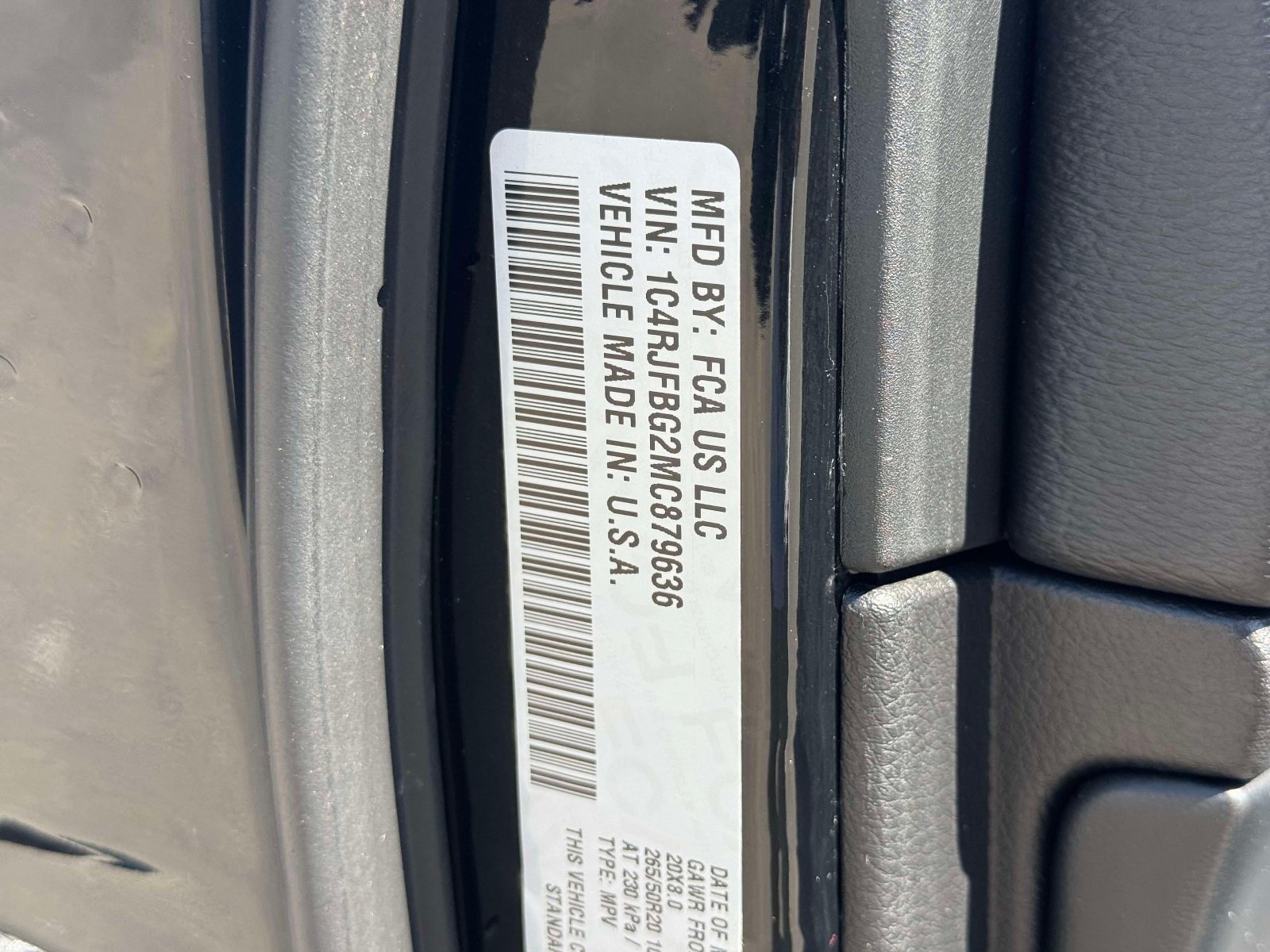 Used 2021 Jeep Grand Cherokee Limited w/ Quick Order Package 2GK 80th AWD/4WD image 32