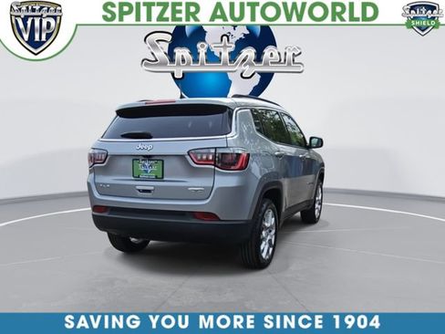 Used 2023 Jeep Compass Latitude AWD/4WD image 8