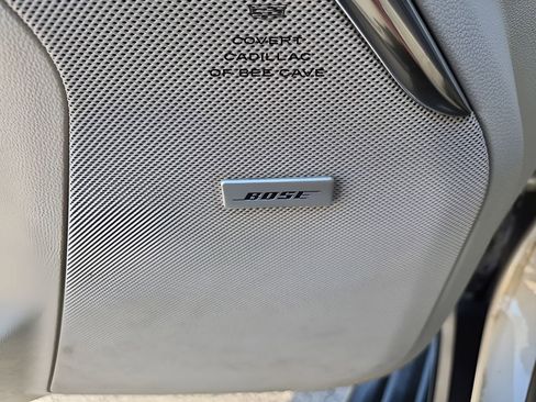 Used 2023 GMC Yukon XL Denali image 34