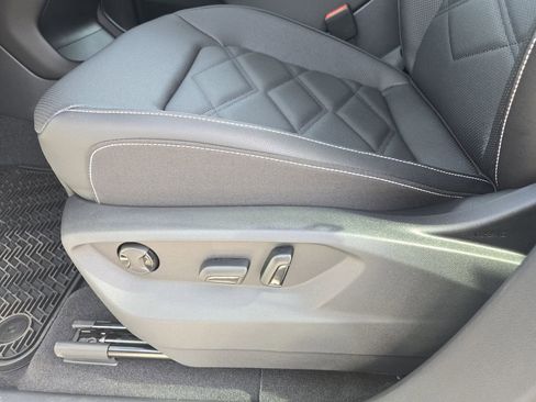 New 2026 Volkswagen Atlas SE image 19