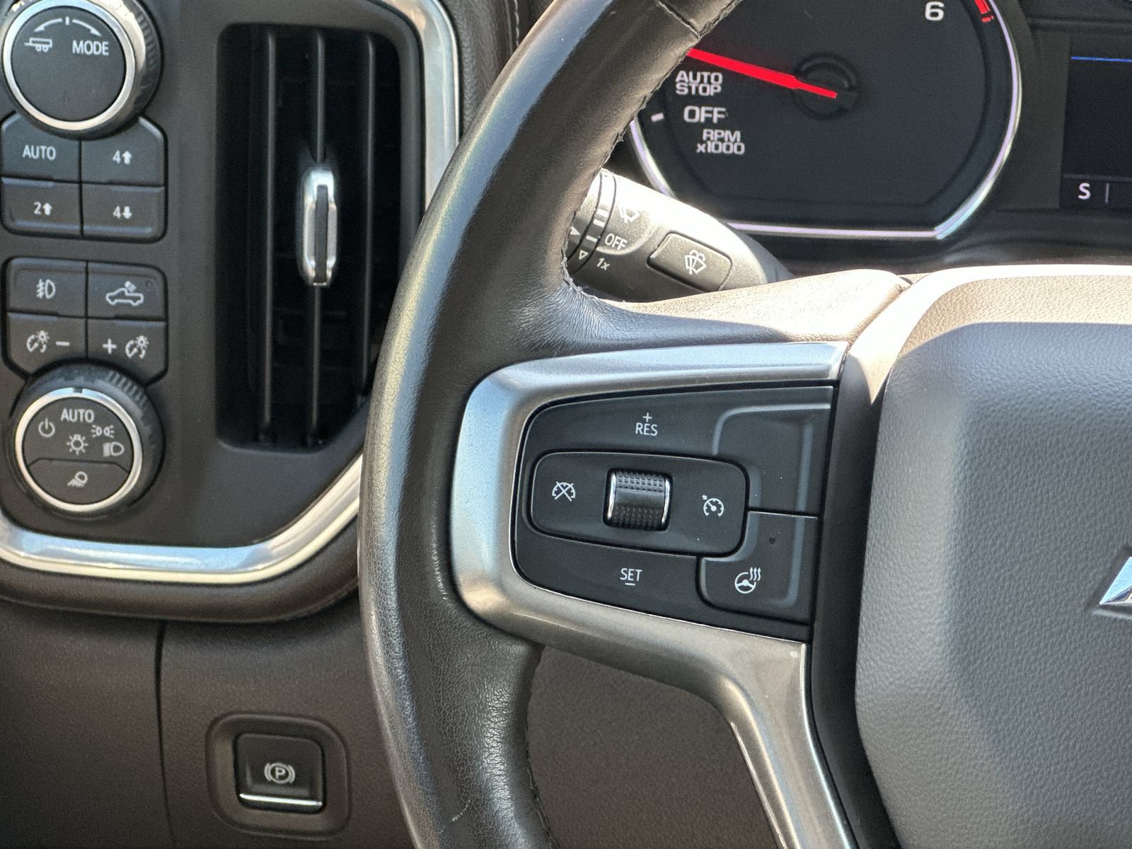Used 2021 Chevrolet Silverado 1500 RST w/ Convenience Package II AWD/4WD image 20