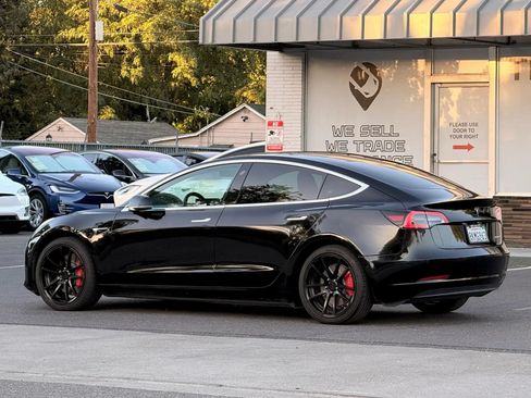 Used 2019 Tesla Model 3 Performance AWD/4WD image 7