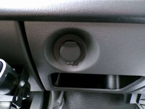 Used 2006 Chevrolet Silverado 2500 W/T image 23