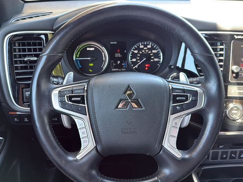 Used 2019 Mitsubishi Outlander GT AWD/4WD image 15