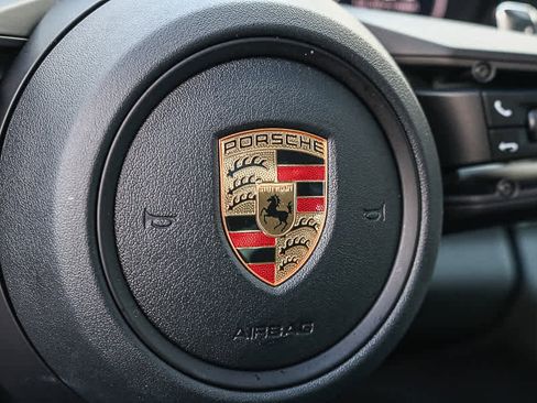 Used 2023 Porsche Panamera Platinum Edition image 23